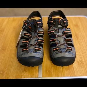 New Balance Men’s Sandals